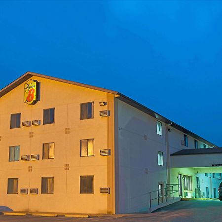 Отель Super 8 By Wyndham Eureka/Six Flags Nearby Экстерьер фото